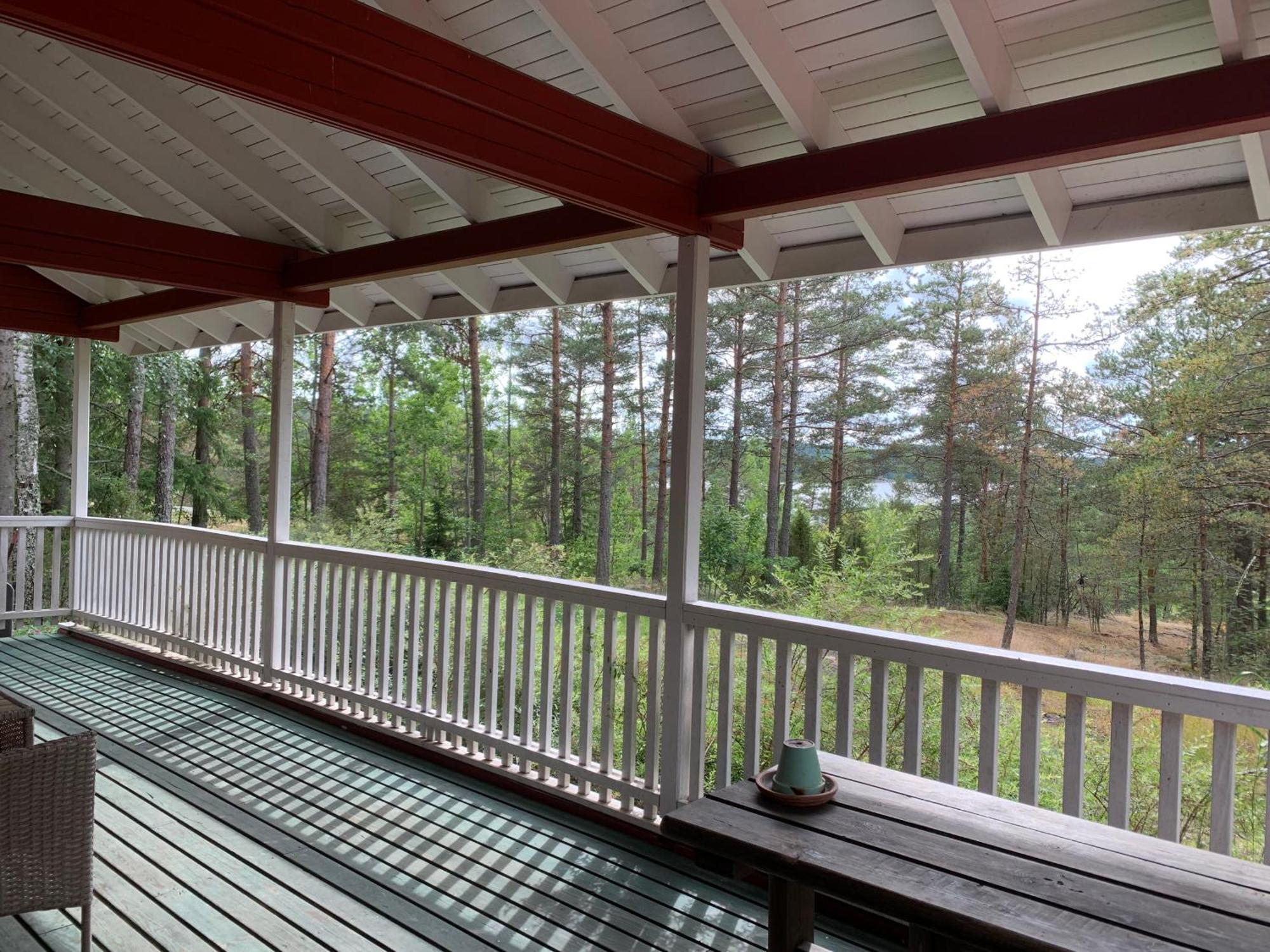 Lomahyppaeys Villa Naantali Buitenkant foto