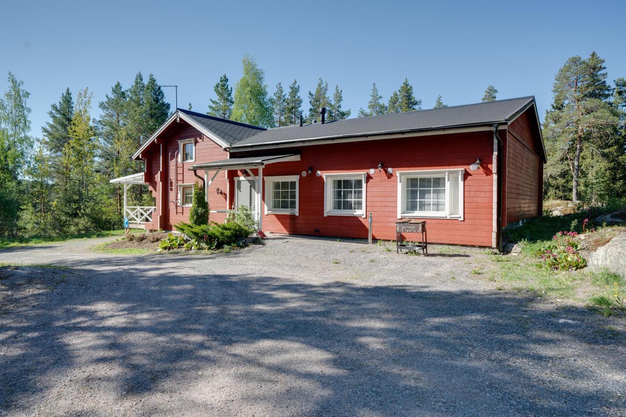 Lomahyppaeys Villa Naantali Buitenkant foto