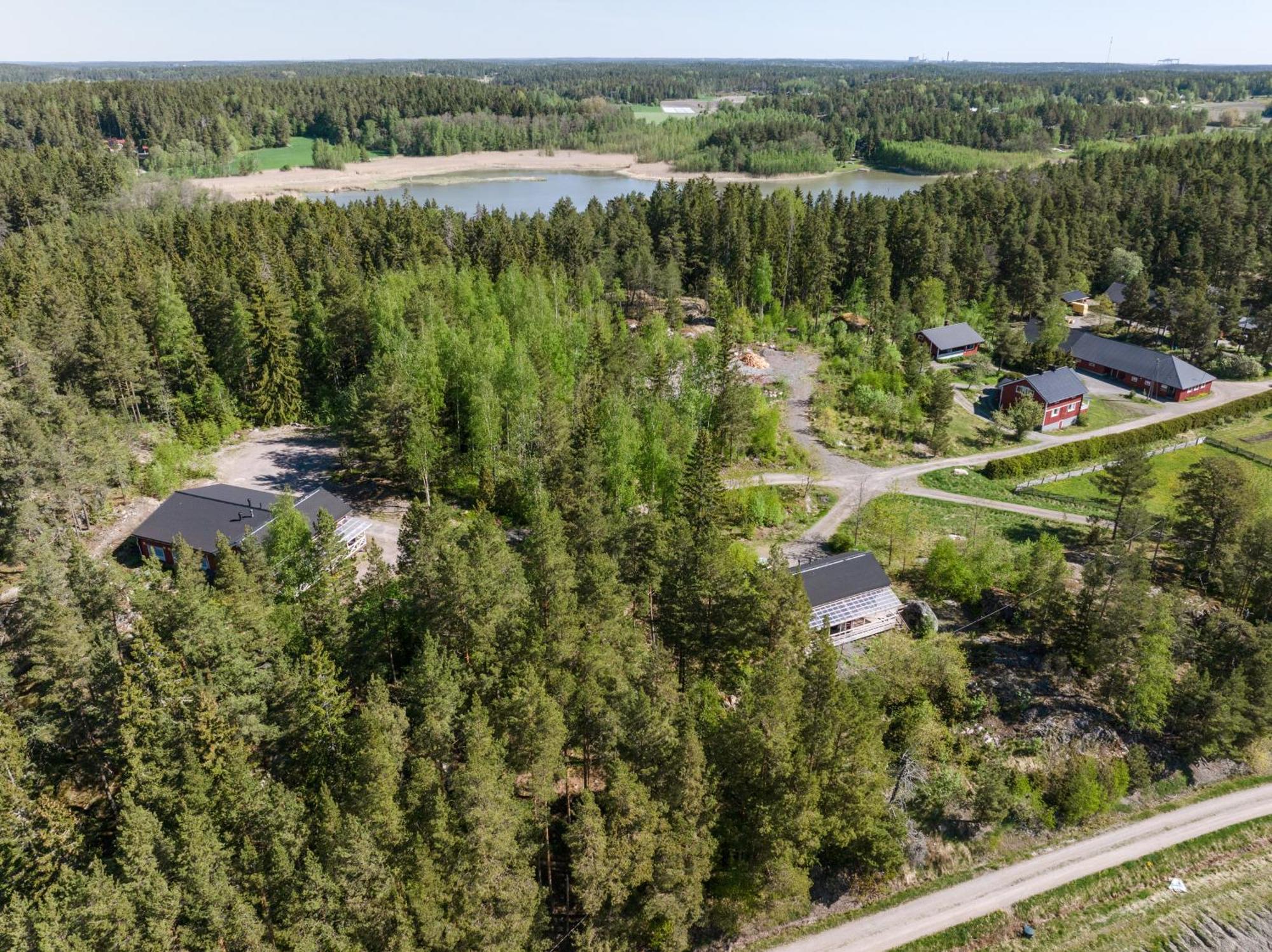 Lomahyppaeys Villa Naantali Buitenkant foto
